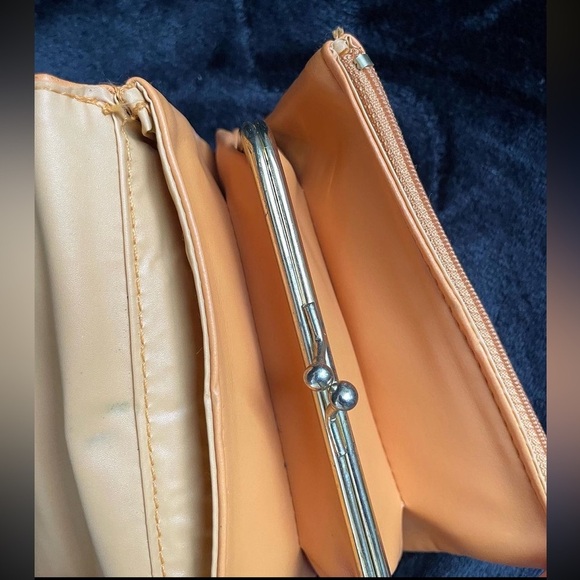 Wallet - Picture 5 of 5